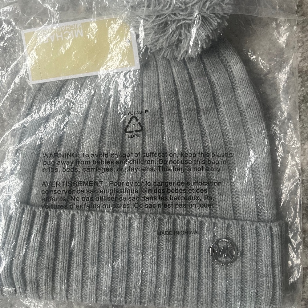Grey Michael Kors hat
